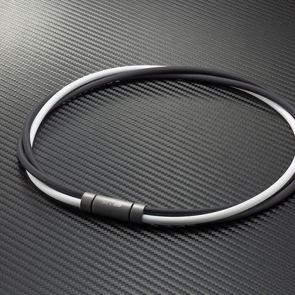 SEV Looper type 3 Ti Necklace（ネックレス／首用）