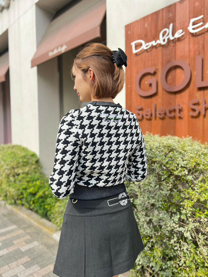 MARK&LONA WOMENS Ever Dogtooth Shorty Sweater