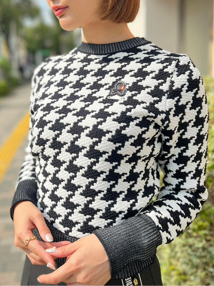 MARK&LONA WOMENS Ever Dogtooth Shorty Sweater