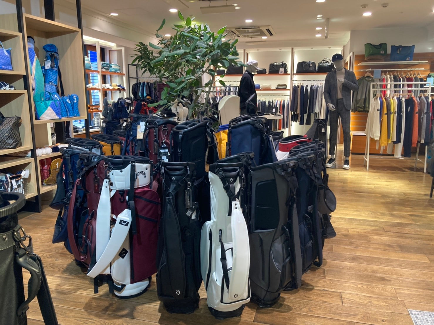 Double Eagle伊勢丹新宿店