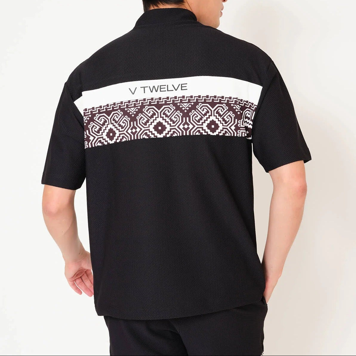 V12 MENS BAN COMFO MOCK
