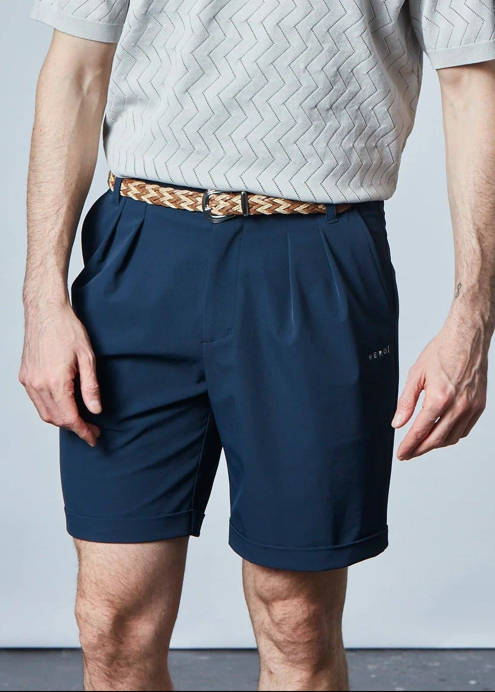 HERG1 MENS Matte Stretch 2-Tuck Shorts