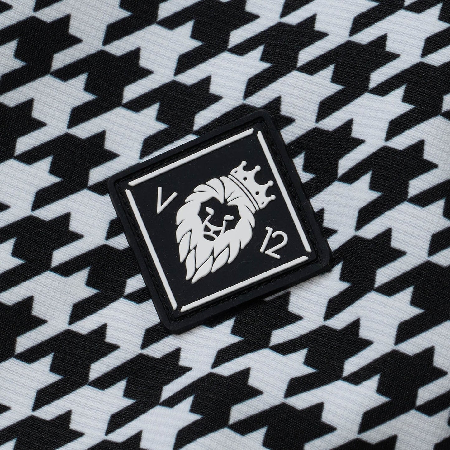 V12 MENS HOUNDS SHORTS