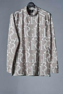 1PIU1UGUALE3 GIANT LOGO 113G L/S MOC